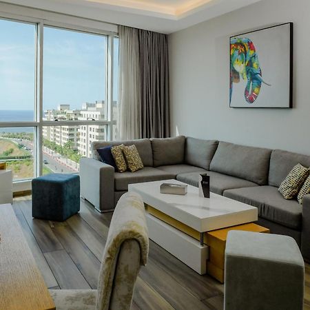 The Stay Furnished Apartments Дбає Екстер'єр фото