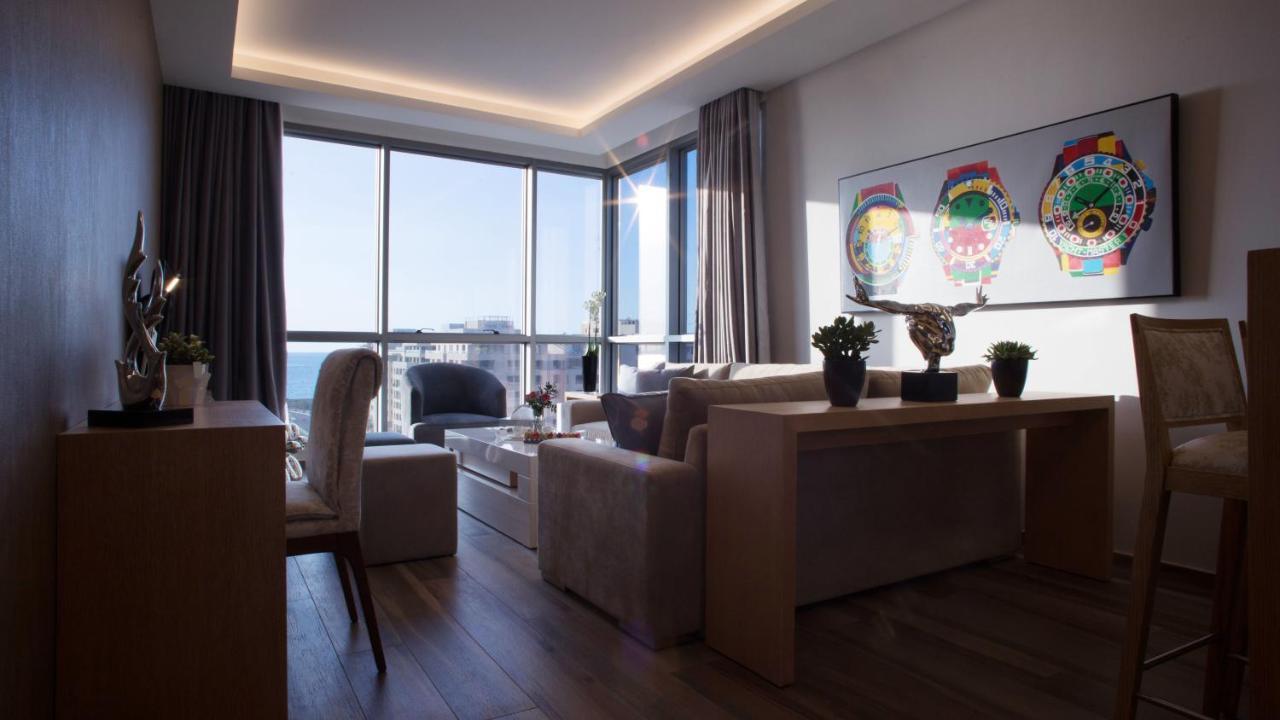 The Stay Furnished Apartments Дбає Екстер'єр фото