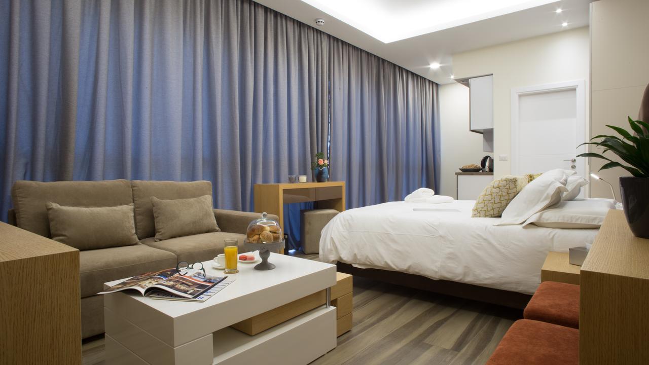 The Stay Furnished Apartments Дбає Екстер'єр фото