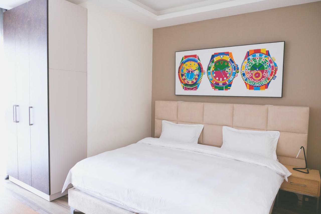 The Stay Furnished Apartments Дбає Екстер'єр фото